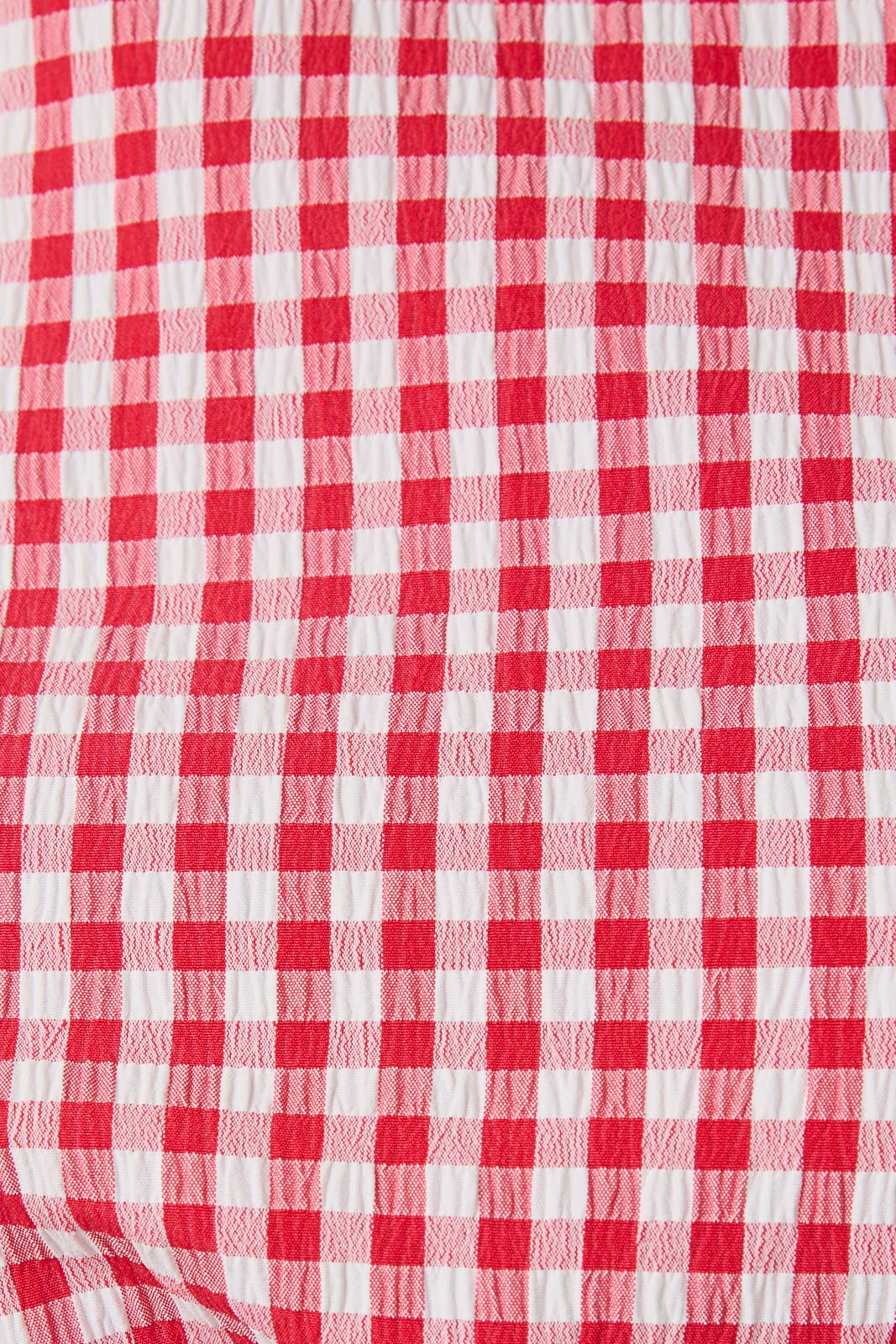 BOAT NECK SLEEVELESS SMOCKED GINGHAM PLAID TOP