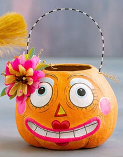 Glitterville Bumpkin Betty Halloween Basket