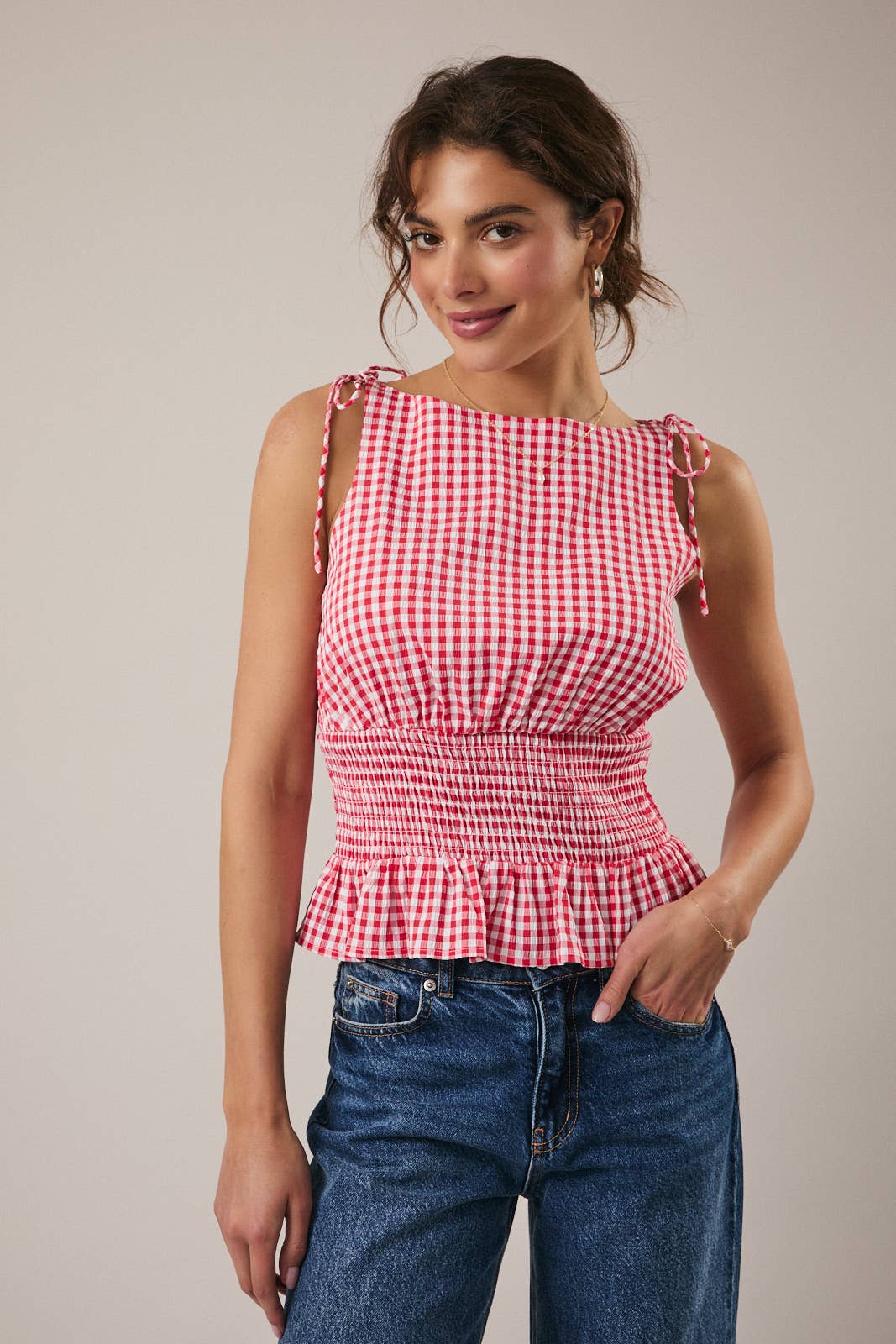 BOAT NECK SLEEVELESS SMOCKED GINGHAM PLAID TOP