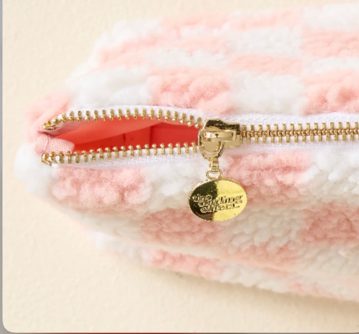 The Darling Effect Blush Check Teddy Pouch